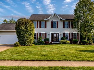 2772 Carriage Stone St NW, Uniontown, OH 44685