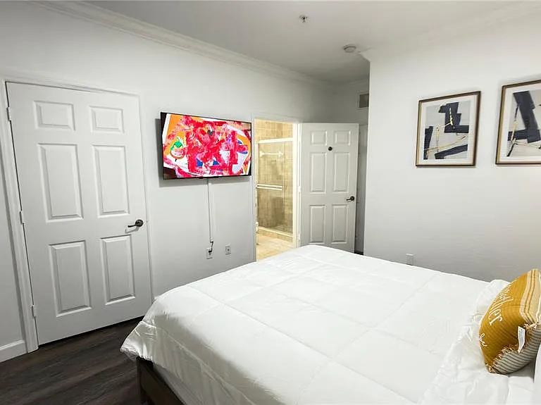 1301 Tuscan Ter #9403 — Photo 34