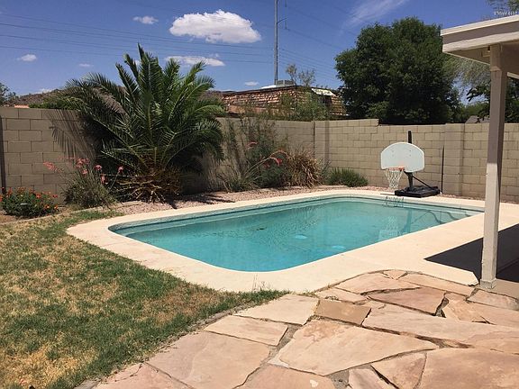 2nd image of 1962 E Villa Theresa Dr