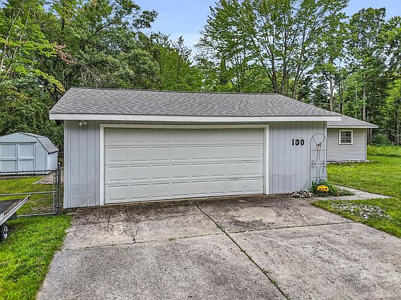 2nd image of 130 Aspenwood Dr