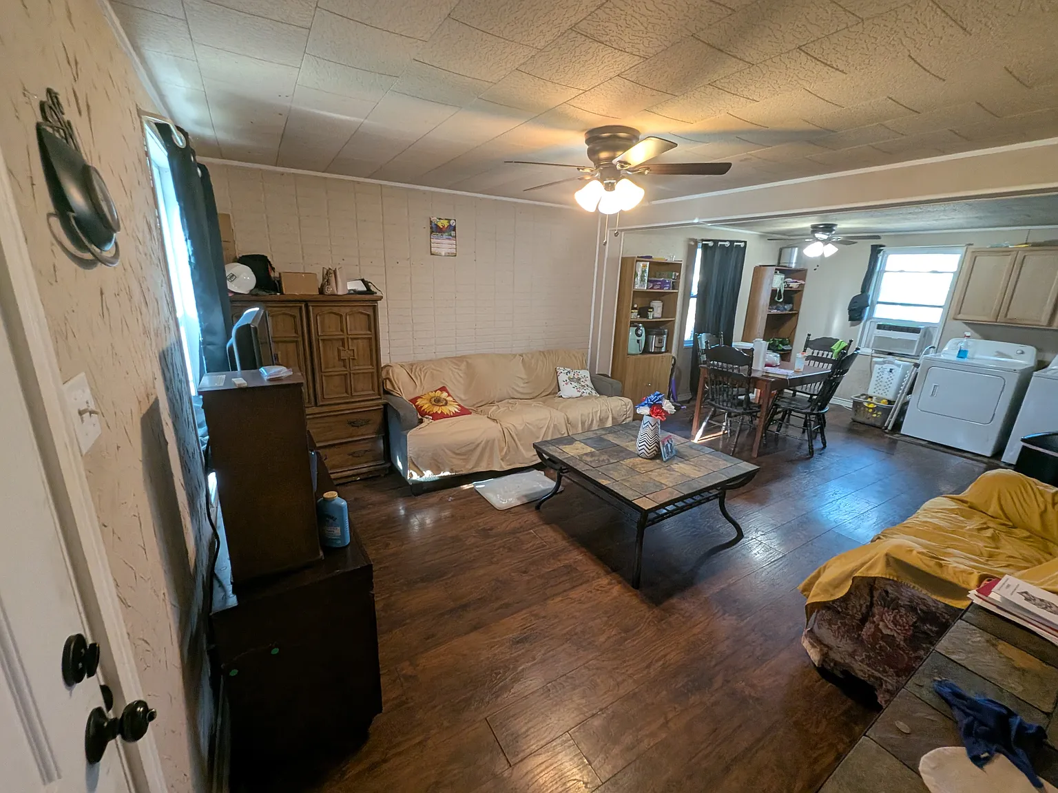 203 S Kouns St — Photo 4