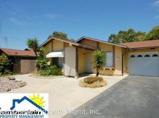1340 Panorama Ridge Rd, Oceanside, CA 92056