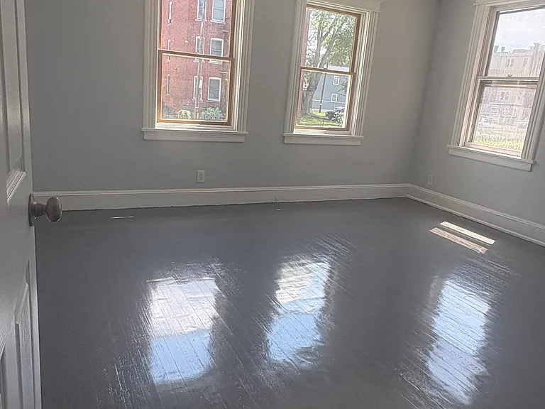 285 Garden St #1 — Photo 2