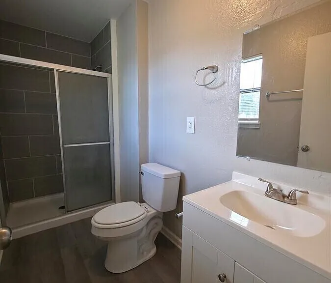 3812 Brooklyn Ave — Photo 11
