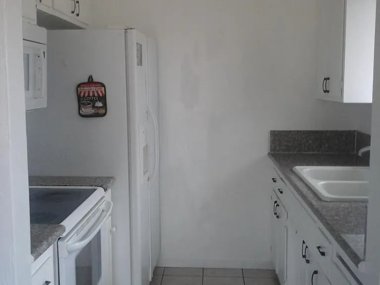 9017 Casals St #4 — Photo 2