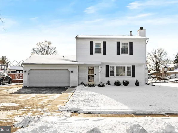 15 Lilac Dr, Ewing, NJ 08638