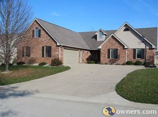 1221 Pendle Hill Ave, Pendleton, IN 46064