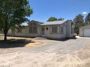 7890 S Quarter Horse Ave, Pahrump, NV 89061