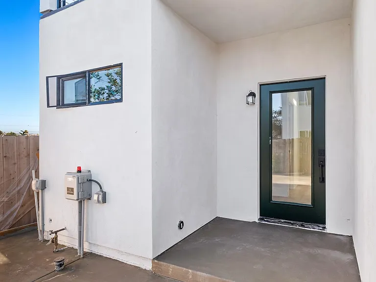 5127 Tipton St — Photo 2