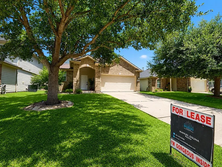 19326 Poppy Grove Ln — Photo 1