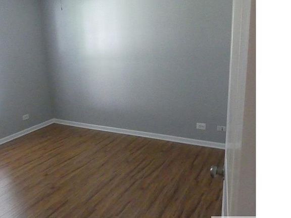 3rd image of 18601 Baker Ave #House