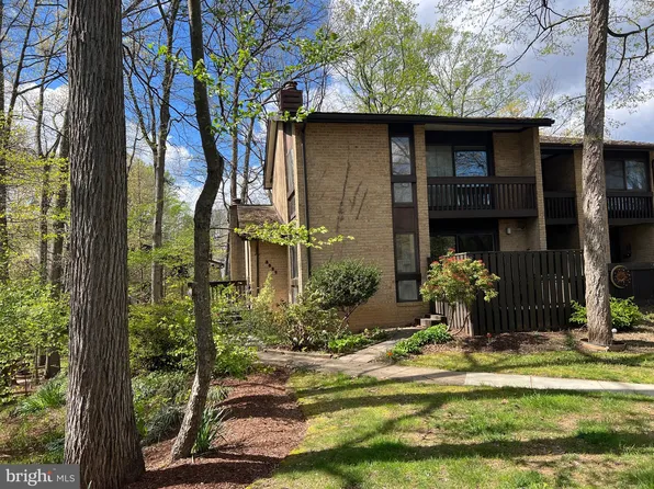 2029 Lakebreeze Way, Reston, VA 20191