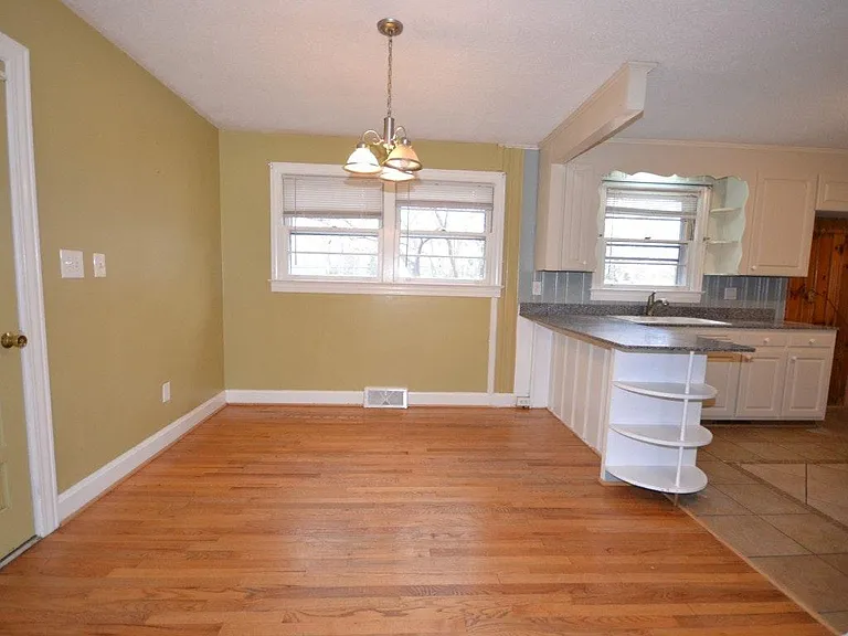316 Richbourg Rd — Photo 2