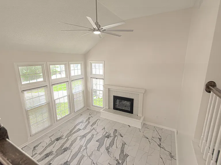 13907 W 150th Ct — Photo 13