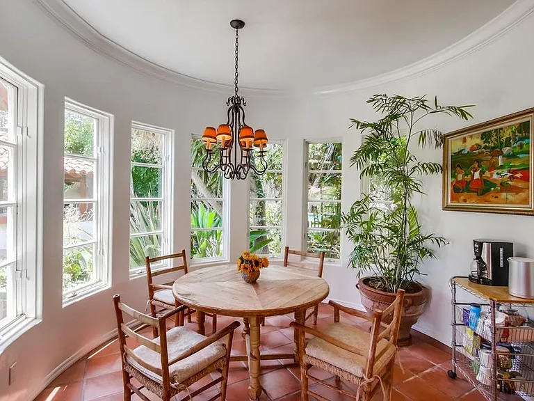 6352 Castejon Dr — Photo 38
