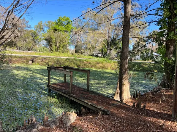 2020 Varsity Ter, Lorida, FL 33857