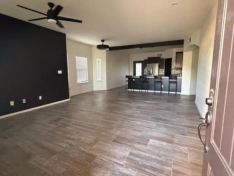 14270 Richard Wiles Ave — Photo 4