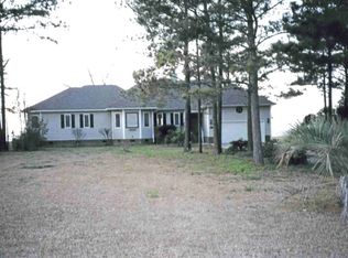 118 Moores Farm Rd, Havelock, NC 28532