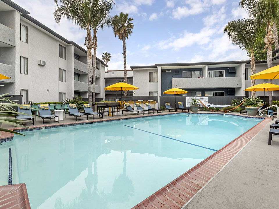 Dive into luxury living at Cornerstone Apartments! Our newly updated swimming pool is the perfect oasis in sunny Palm Springs. Come take a dip and experience resort-style living at its finest.