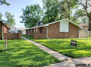 3131 Orchard St UNIT 4, Lincoln, NE 68503