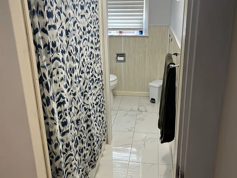341 Cassatt Ave — Photo 7