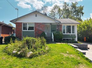 3 Heatherington Dr, Toronto, ON M1T 1N3
