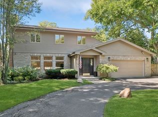 939 Illinois Rd, Wilmette, IL 60091