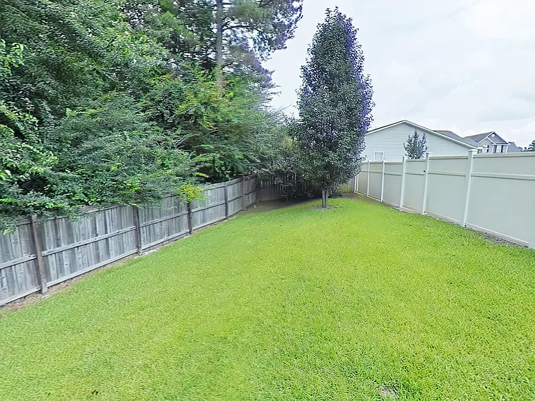 177 Bayleaf Dr — Photo 23