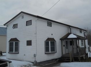54 Dorwin St, Gouverneur, NY 13642