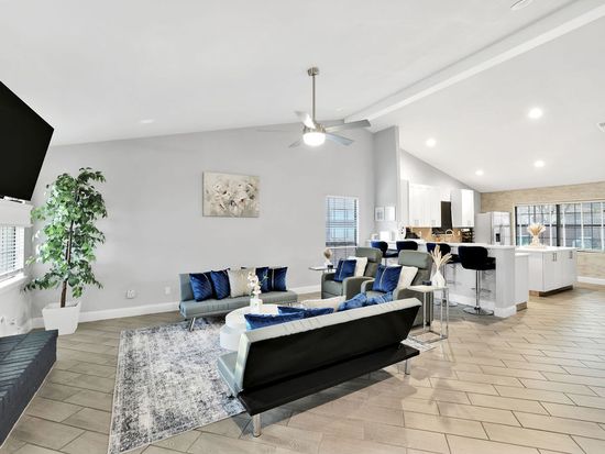 5681 N Colony Blvd, The Colony, TX 75056