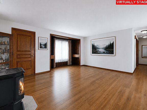 3rd image of 444 N 1st St