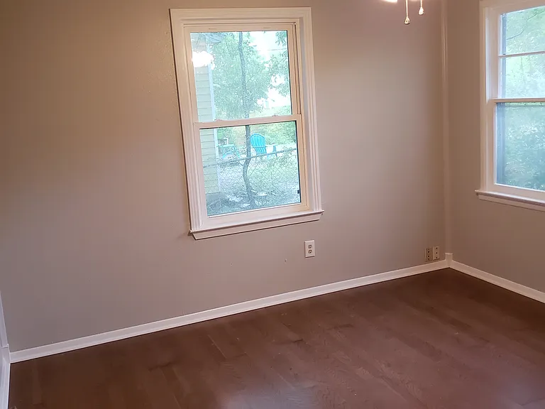 3209 Merrie Lynn Ave — Photo 8