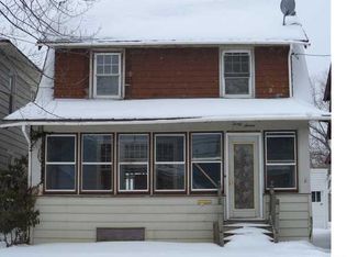 67 W 4th St, Dunkirk, NY 14048