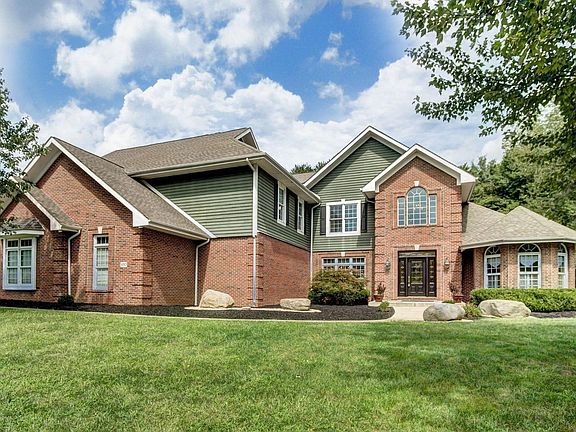 4th image of 430 Gleneagles Dr