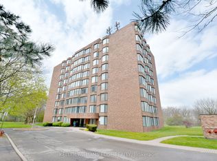 180 Limeridge Rd W, Hamilton, ON L9C7H7