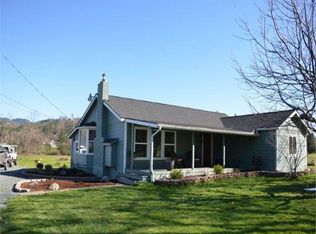 2355 SW Allen Creek Rd, Grants Pass, OR 97527