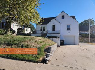 5851 Hickory St, Omaha, NE 68106