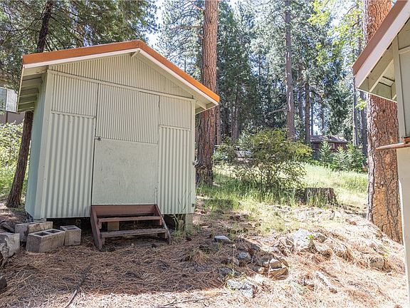 4th image of 52745 Sylvan Way