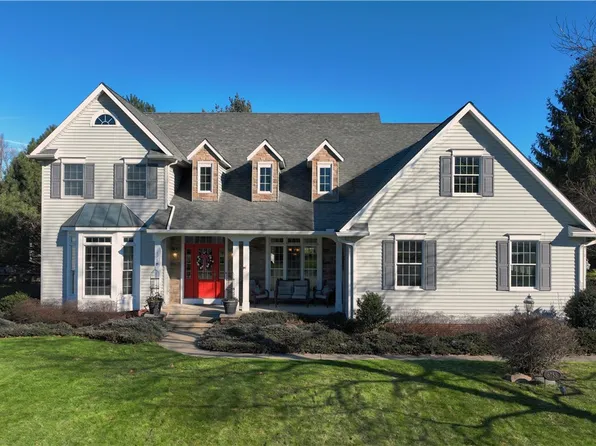 6758 Richardson Cir, Fairview, PA 16415