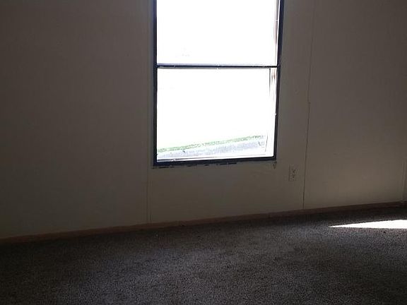 4th image of 3219 Winchester Ave