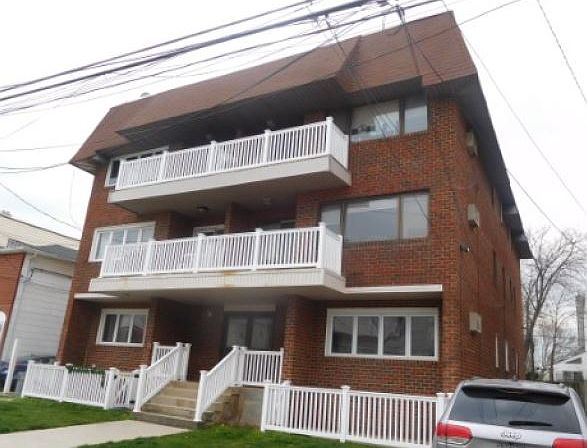 2nd image of 155 Beach 120th St APT 2B