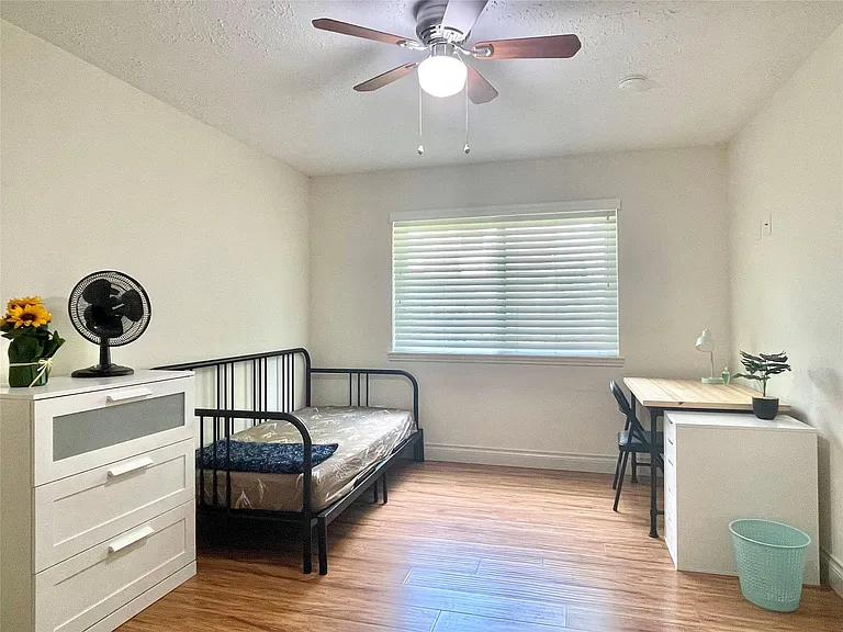 3023 Sam Houston Dr — Photo 21