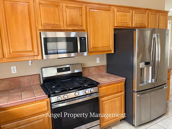 4th image of 10101 E Taron Dr