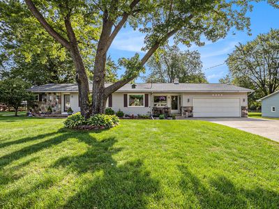 6964 Maple Ave, Jenison, MI, 49428