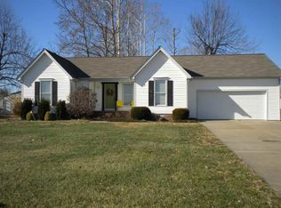 3511 Steele Rd, West Paducah, KY 42086