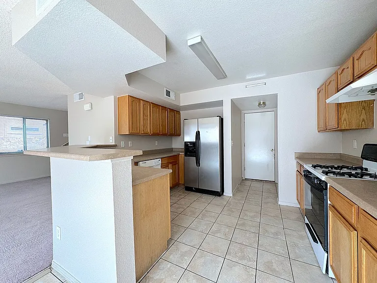 14064 Tierra Halcon Dr — Photo 8