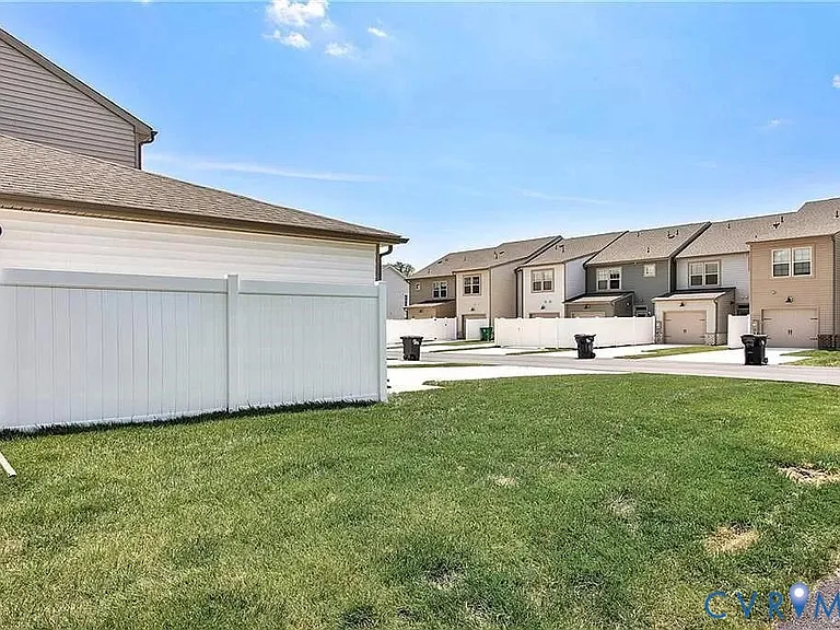 10801 Porter Park Lane Gln — Photo 20