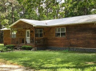 366 Floyd Strickland Rd, Ellisville, MS 39437