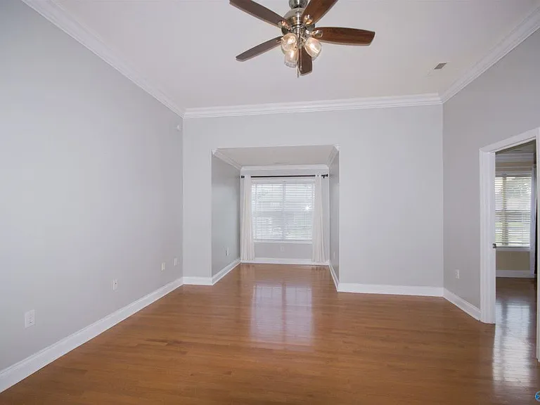 104 Lancaster Ct SW — Photo 19