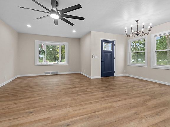 3rd image of W3022 Tubbs Rd